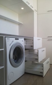 HWR-FR1-Waschmaschine-links-1